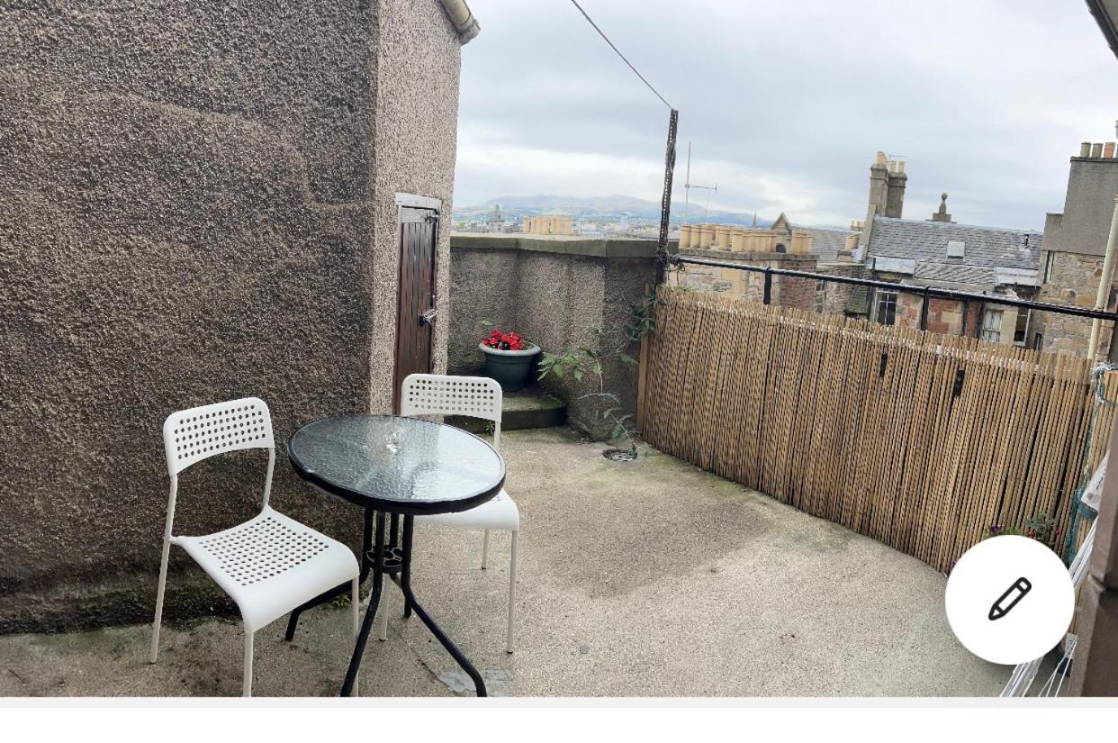 Old Town View Apartment Edinburgh Kültér fotó