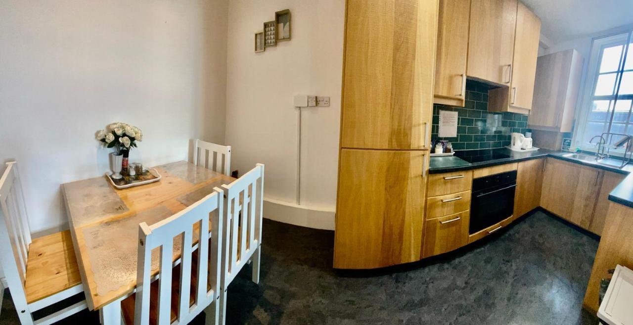 Old Town View Apartment Edinburgh Kültér fotó